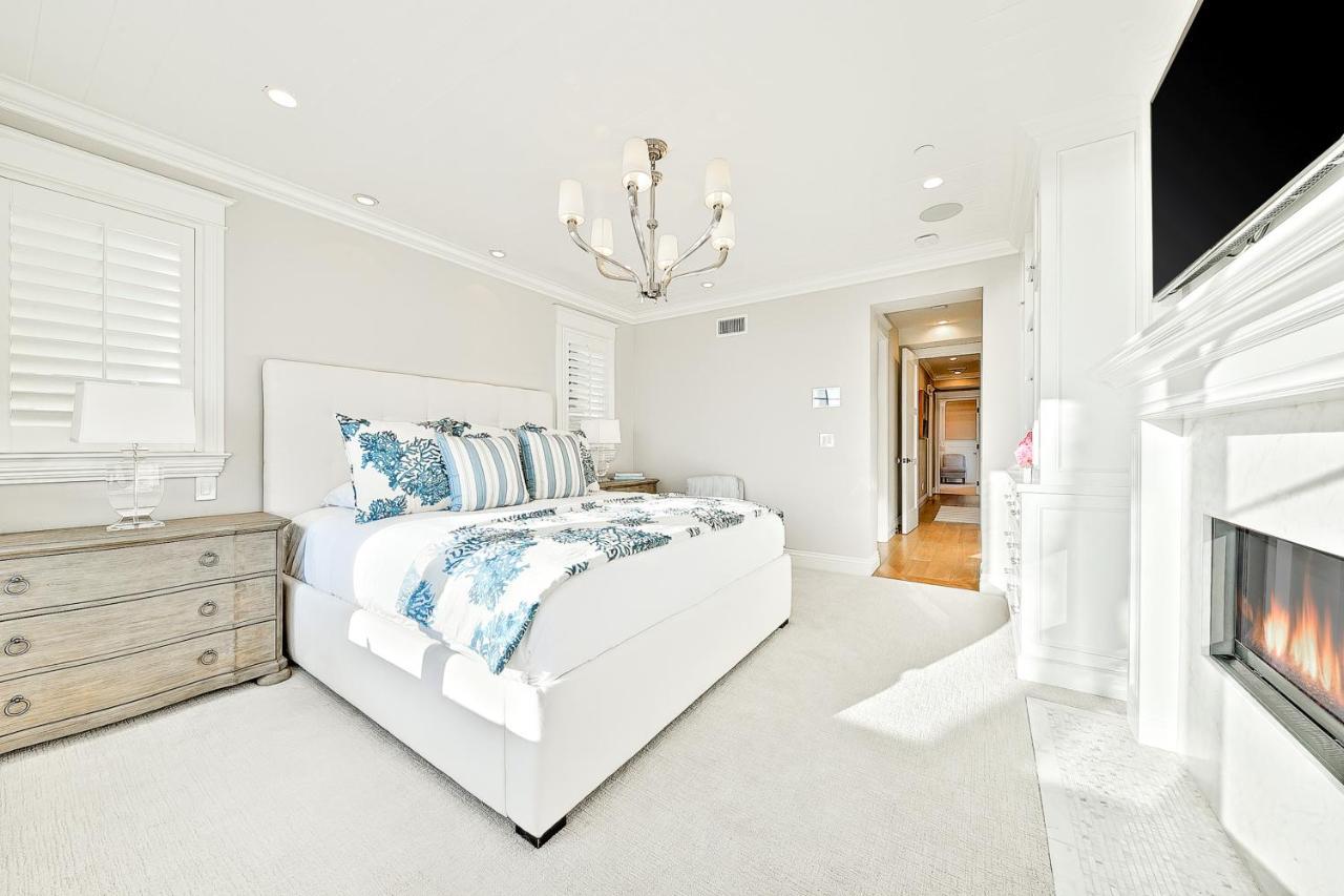 Luxury Beach Front Escape Newport Beach Exterior photo