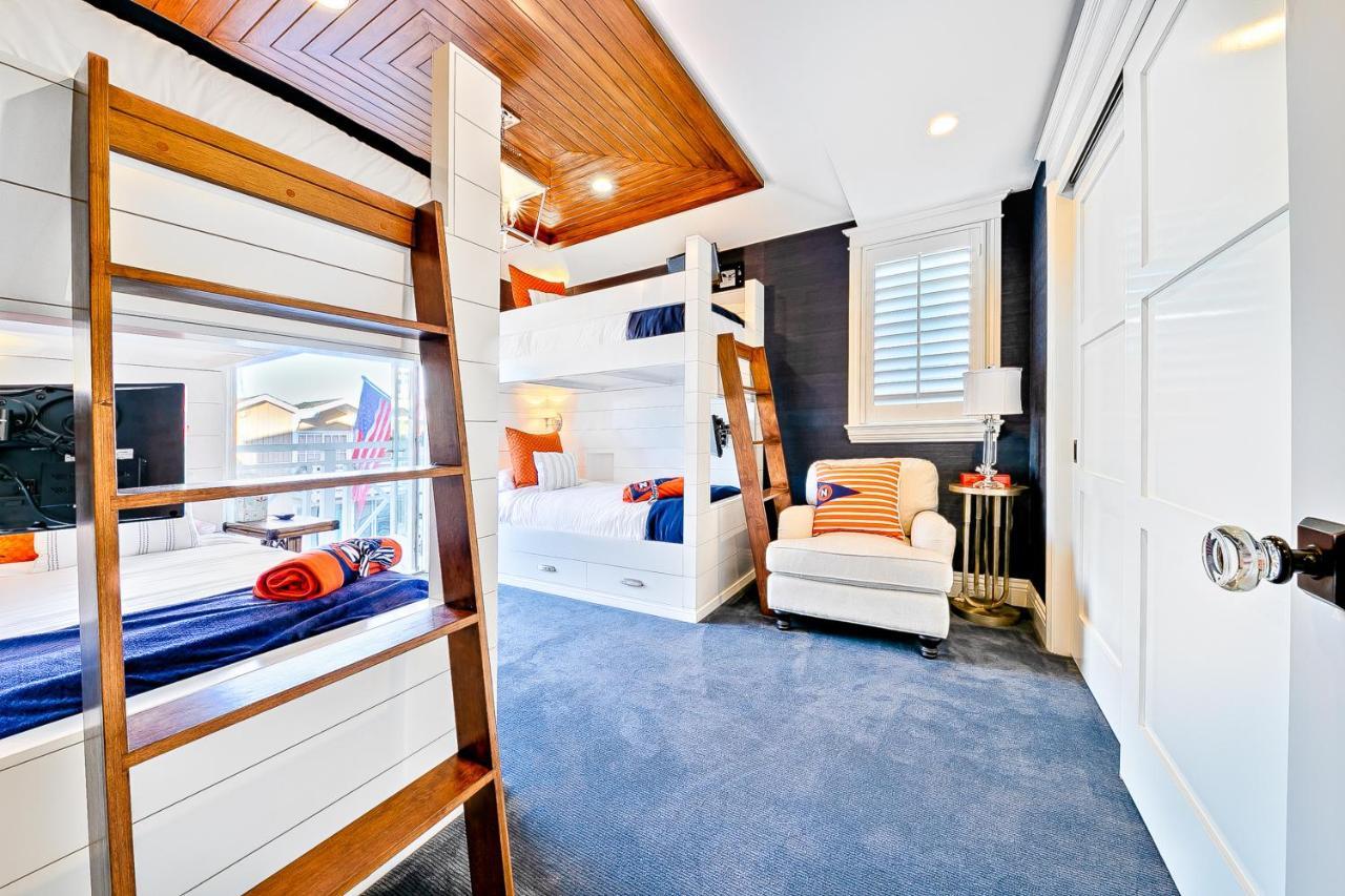 Luxury Beach Front Escape Newport Beach Exterior photo
