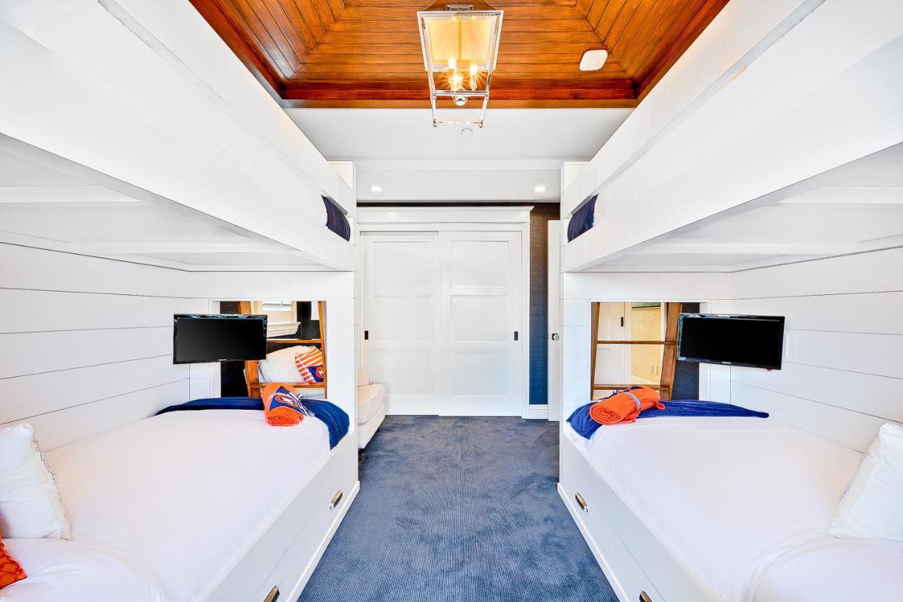 Luxury Beach Front Escape Newport Beach Exterior photo